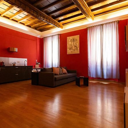 Barberini Apt Close To Fontana Di Trevi 로마 외부 사진