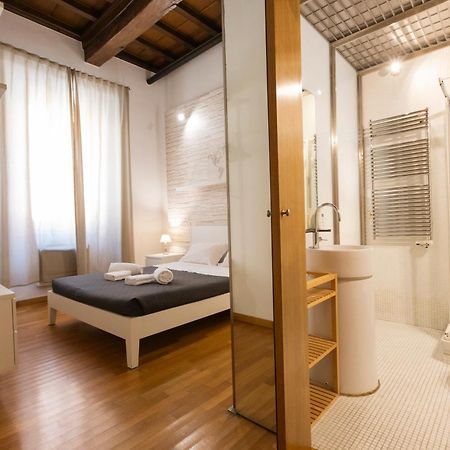 Barberini Apt Close To Fontana Di Trevi 로마 외부 사진