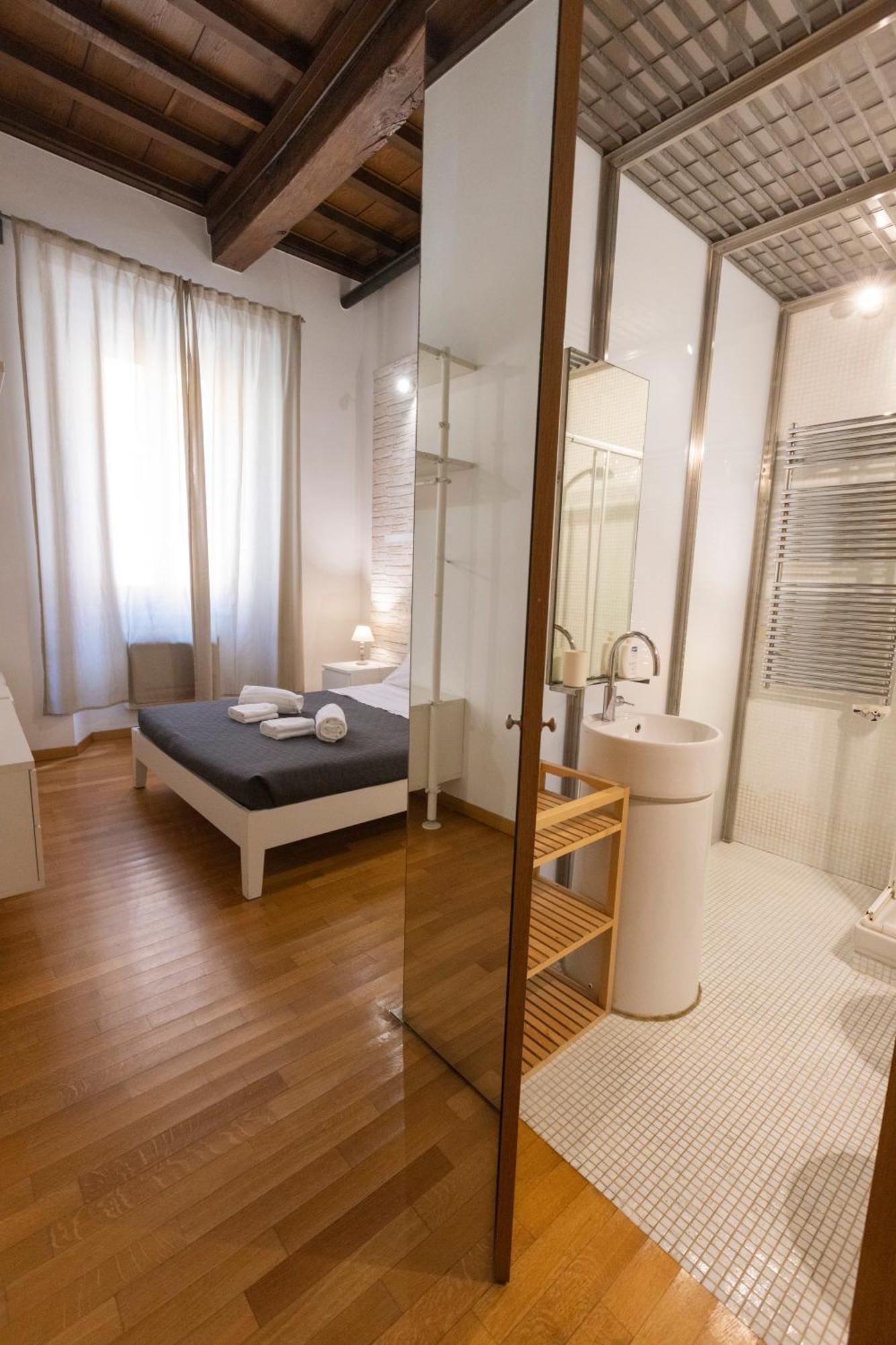 Barberini Apt Close To Fontana Di Trevi 로마 외부 사진