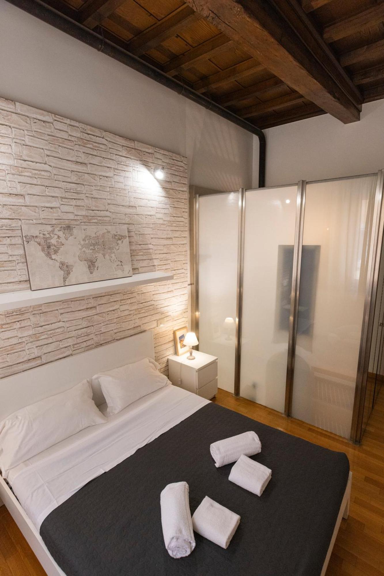 Barberini Apt Close To Fontana Di Trevi 로마 외부 사진